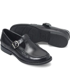 NWT BORN Women's Leather Miki Black Loafer Sz 7,5 (no original box)